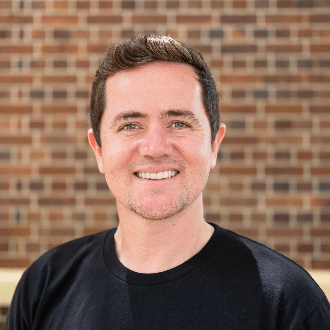 Iain Calvert Headshot